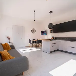 Shiny Apartment